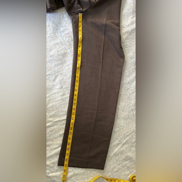 Liz Claiborne Women's Brown Straight Leg Pants, high rise tall‎ length - Picture 6 of 14